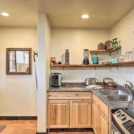 הוילה Pet-Friendly Tucson Casita Shared Hot Tub And Porch מראה חיצוני תמונה